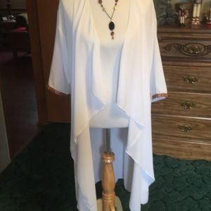 Sheer duster multi trim on sleeve